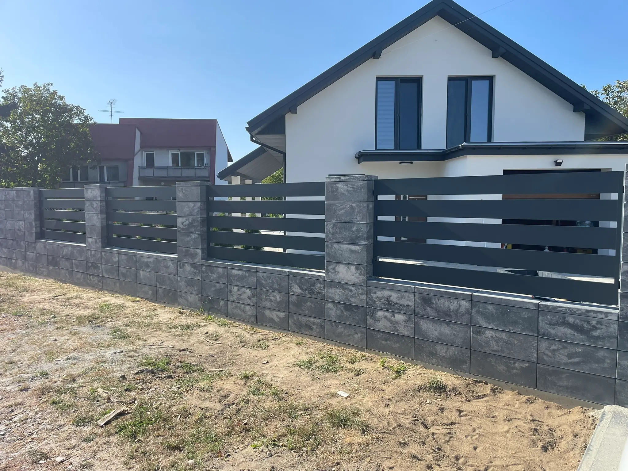 Zdjęcie - Ogrodzenie Palisadowe